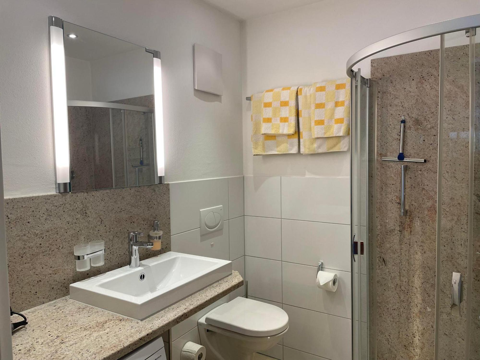 Apartamento Haus Helios Bartholomäberg Exterior foto