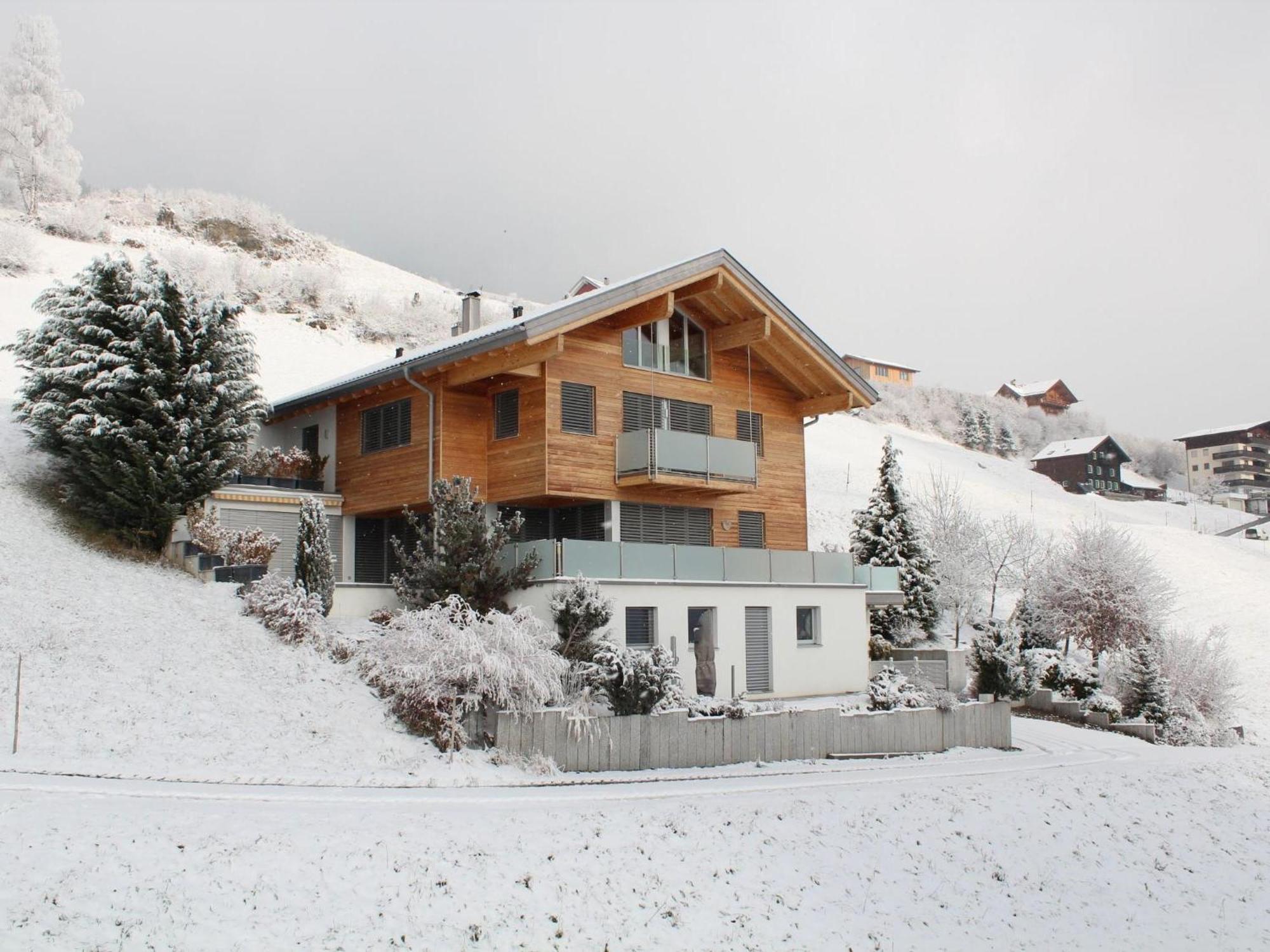 Apartamento Haus Helios Bartholomäberg Exterior foto